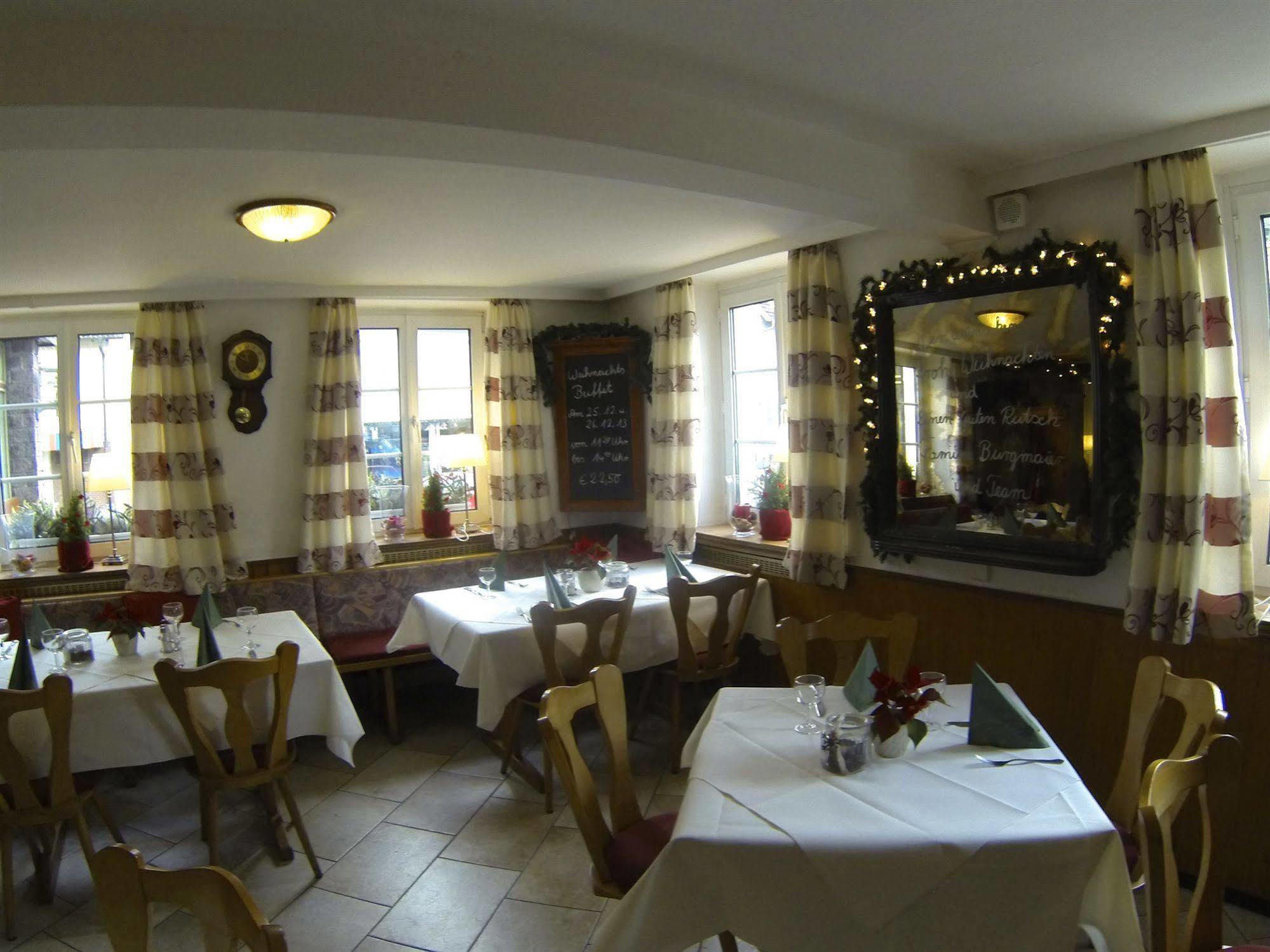 לינה וארוחת בוקר זינצהיים Landgasthof Ochsen מראה חיצוני תמונה